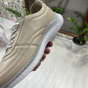 Шикарные и Эксклюзивные Сникерсы для Вас друзья Оригинал