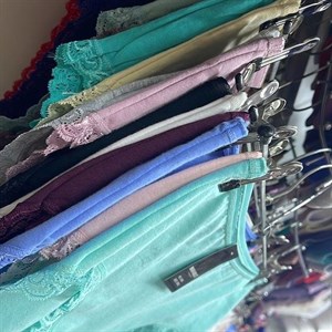 Кыргызстан Бишкек Рынок Кербен Дордой Нижнее белье