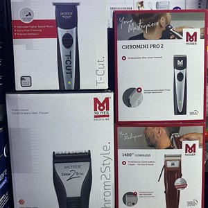В наличии профессиональные машинки для стрижки волос