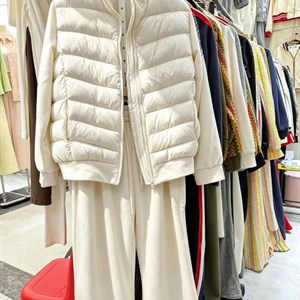 Шикарные костюмы MONCLER — новая поставка и предварительная бронь