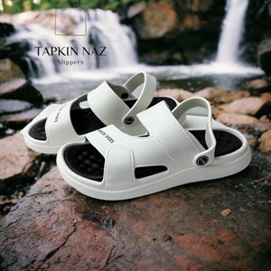  Более 20ти лет занимаемся продажами домашних тапочек