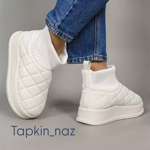  Более 20ти лет занимаемся продажами домашних тапочек