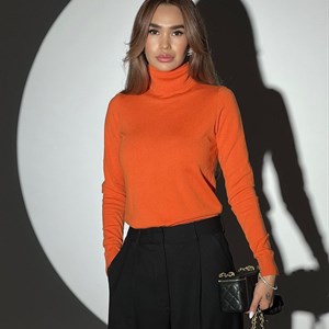  Базовая водолазка одна из самых нужных вещей в зимнем