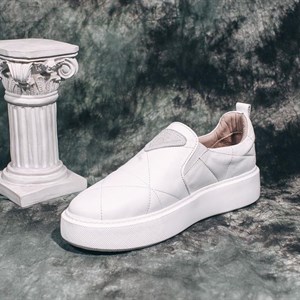 Шикарные кожаные слипоны удобные и стильные как раз