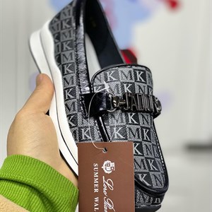 Магазин модной и Качественной обуви 15 лет на рынке