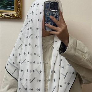 Платок из жоржета 110/110 — ручной подгиб, производство Китай
