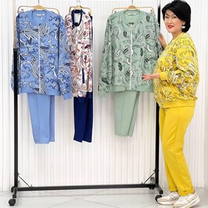 Новинка ещё нигде ее нет Специально для вас Костюм