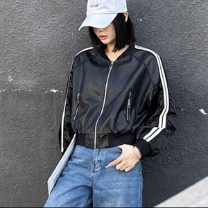 Стильный бомбер street luxury из экокожи и ткани — M, L, XL