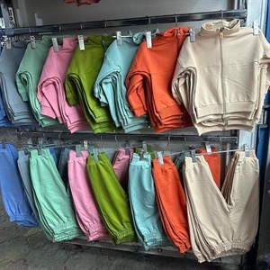 Спорт костюм на весну для заказа перейдите ватцап