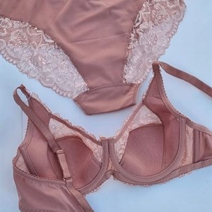 Прямые поставки Lanny WeiyeSi Люся Anttifu UmaiEstilo