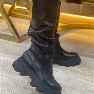 New кожаные сапоги В наличии   Качество люкс Листаем