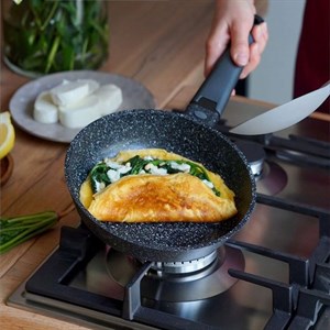 В наличии стильная универсальная сковорода Granhel