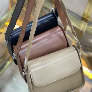 New кожаные сумки в наличии  качество люкс имеются