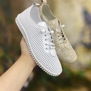 ВНОВЬ НА ПОВТОРЕ ДЕВОЧКИ НАТУРАЛЬНАЯ КОЖА ЛЮКС КАЧЕСТВО