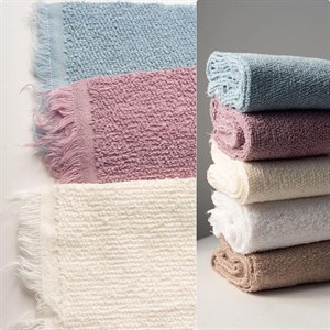 МАХРА  Состав 100 хб  Ширина 140см  В рулоне 20м