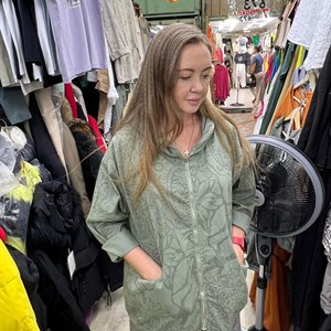 Ветровка Размер стандарт 48 52 Италия Цена 2700 сом