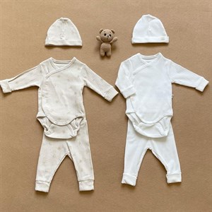 Комплекты для новорожденных 1395 с У нас вы найдете