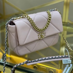 New сумка в наличии  качество люкс размер 25см имеется