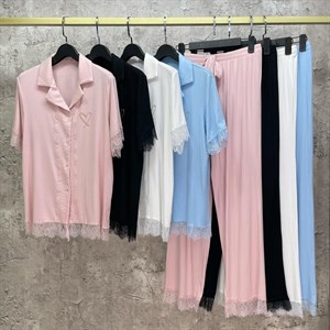 Новая коллекция женской одежды оптом - люксовые модели с доставкой во все города СНГ