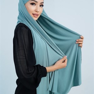 Купите стильные платки Зейна с пришитым шарфом и крупными стразами оптом