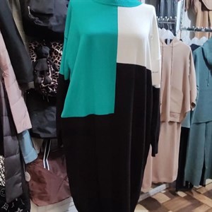 Платье свободного кроя Трикотаж Made in Italy Качество