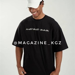 Здравствуйте Вы можете заказать у нас уличную одежду