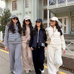 Женский костюм-двойка Moncler оптом, размер M-L, 2800 сом