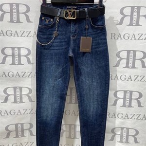 Если Вам нужны джинсы то Вы попали по адресу У нас