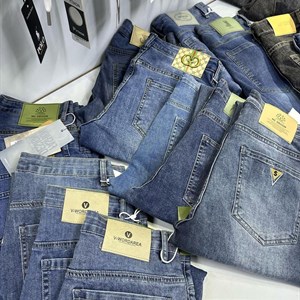 Момсы Молодежки У нас большой ассортимент молодежных