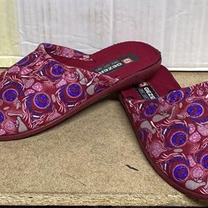 Женский Гезер комнатный Размер 36 40 Цена 180 сом