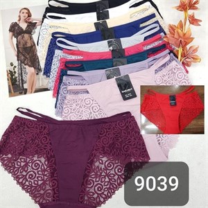 Кыргызстан Бишкек Рынок Кербен Дордой Нижнее белье