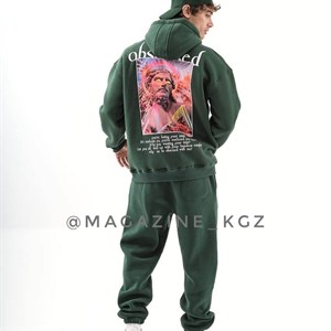 Здравствуйте Вы можете заказать у нас уличную одежду