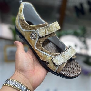 Натуральная кожа с ортопедической стелькой Цена 5000