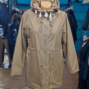 Удлиненная весенняя модель Размеры с 42 по 52