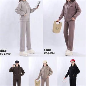 Женские спортивные костюмы с начёсом Расцветки и размеры