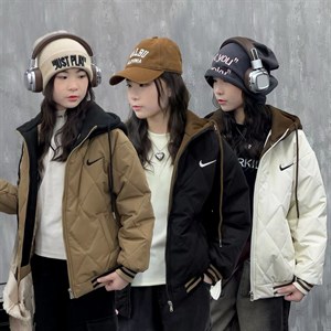 Собственное производство  Большой выбор стильной