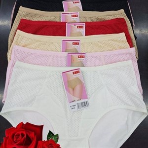 Кыргызстан Бишкек Рынок Кербен Дордой Нижнее белье