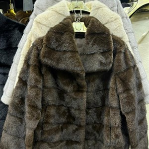 Пальто из лама и альпака - Оптовая продажа в Казахстан и Россию