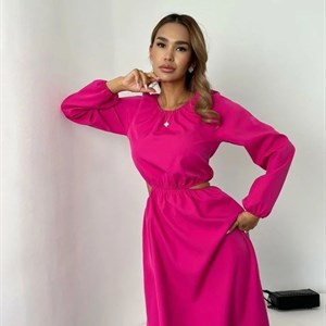 Красивенный ярко розовый цвет одеждаотпроизводителя