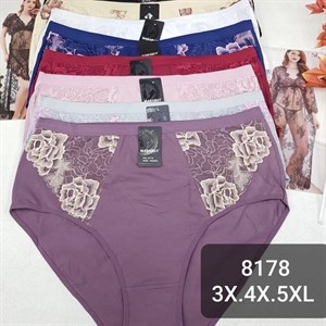 Кыргызстан Бишкек Рынок Кербен Дордой Нижнее белье