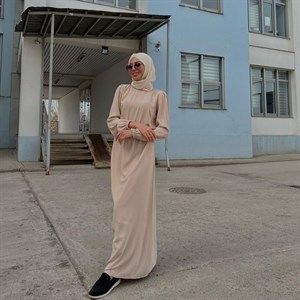 А вот и наши долгожданные базовые платья Листайте