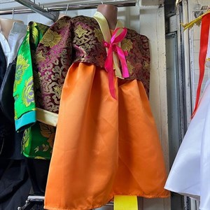 Любые костюмы на заказ Оптом розницу 0709794849 Доставка