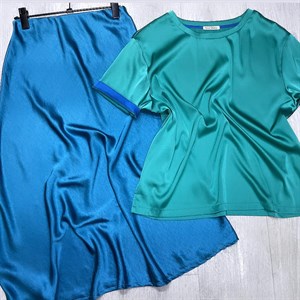 New collection Юбочка и футболка   Юбка 3900 сом Футболка