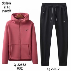 Получили новые спортивные костюмы Nike ткань лакоста