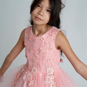 Обратите внимание на детали Это просто невероятная