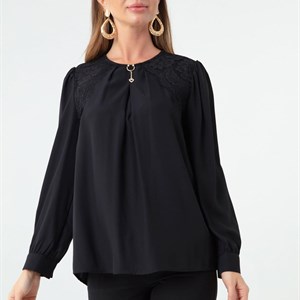 Базовые блузы в наличии