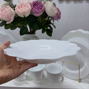 Элегантный белоснежный сервиз с волнистым краем - скидки в Рамадан!