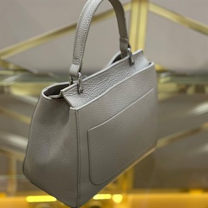 New кожаная сумка в налчии  производство Италия размер25см