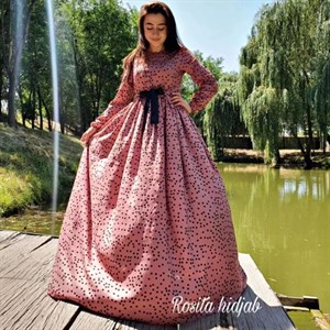 Любимые оттенки горошка вновь в наличии Модель кулиска