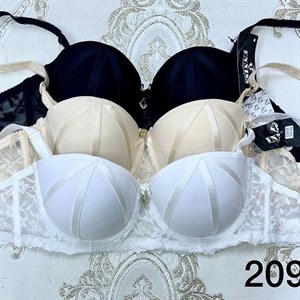 Кыргызстан Бишкек Рынок Кербен Дордой Нижнее белье